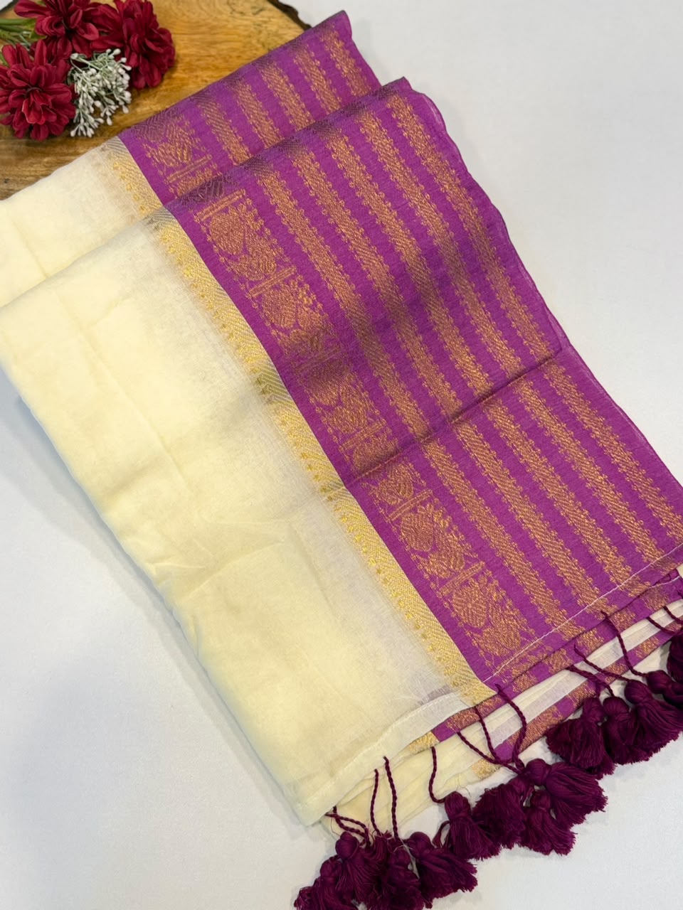 SS7676 Premium Mul Cotton Saree with Kanchi Border