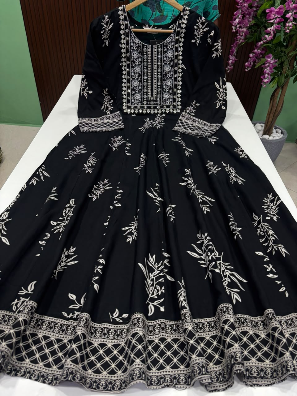 SS8333 Full Length Flared Anarkali