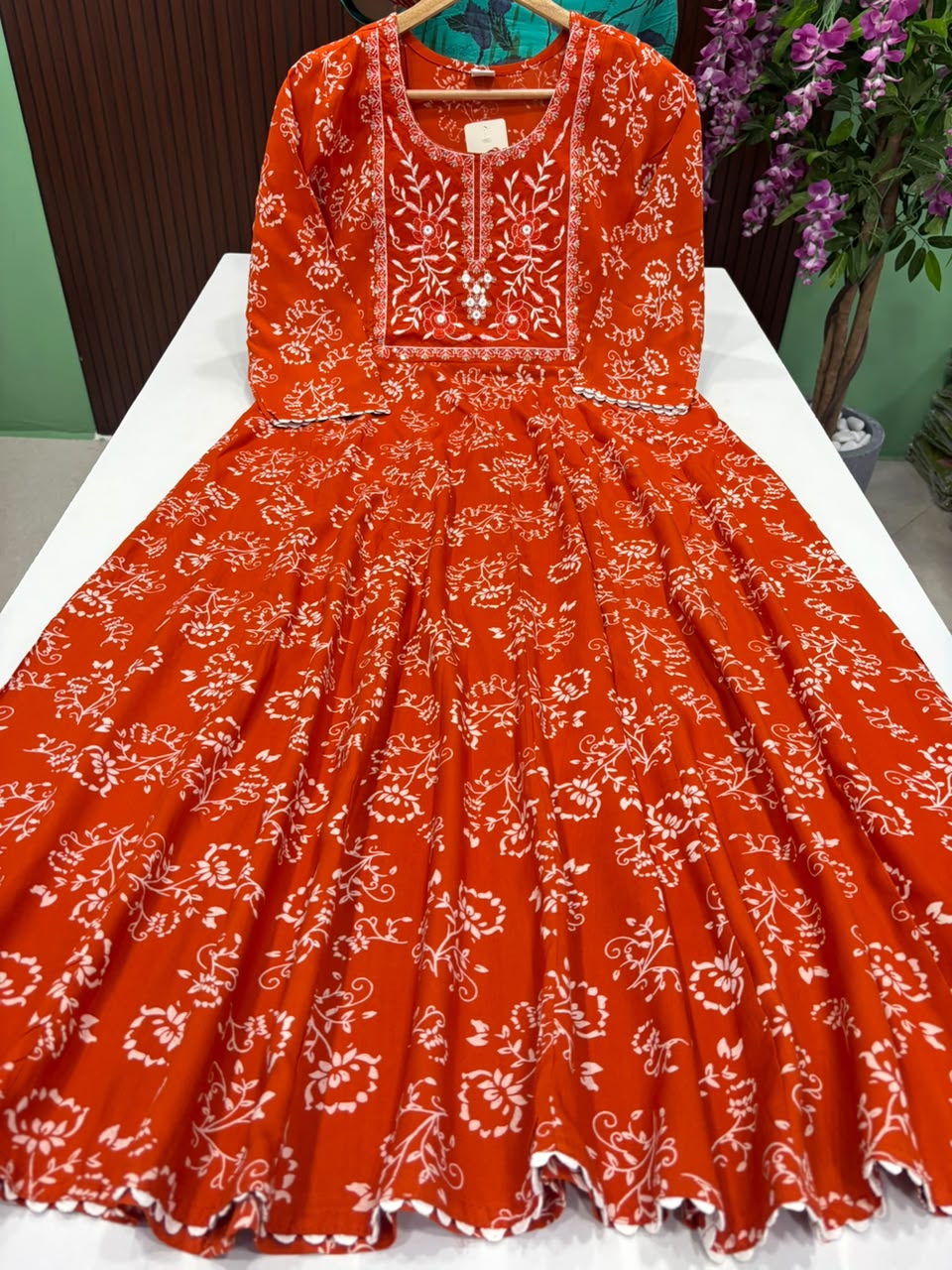 SS8335 Full Length Flared Anarkali