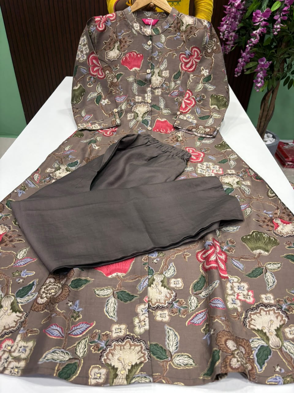 SS8619 Vatican Co-ord Set