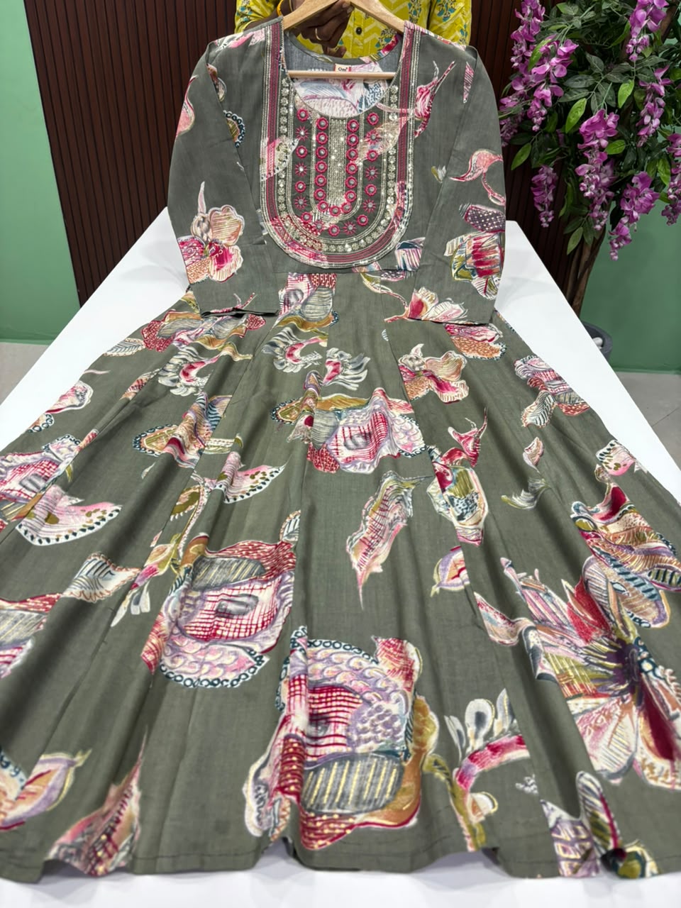 SS8888 Full Length Flared Anarkali