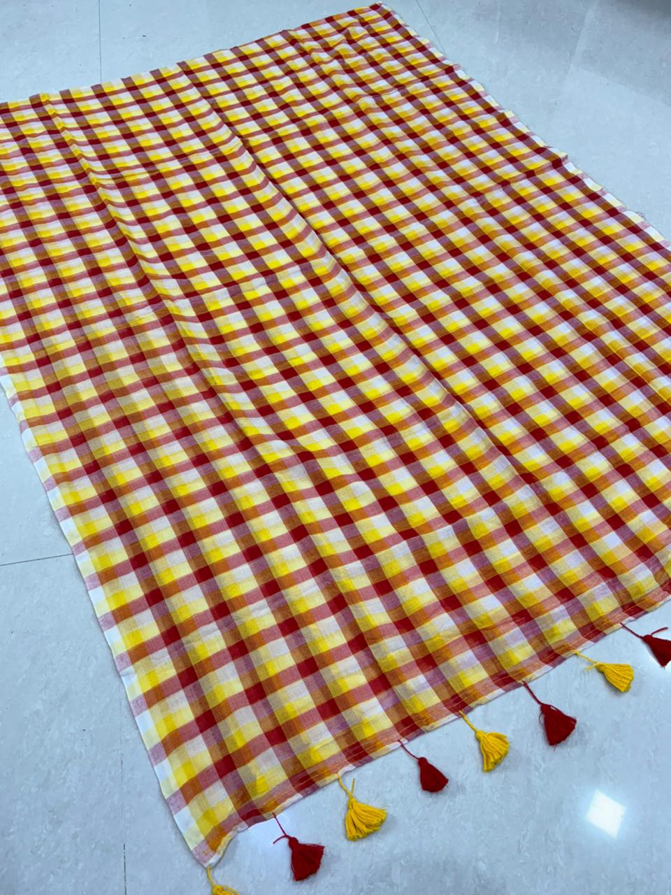 SS8676 Mul Cotton Checked Saree