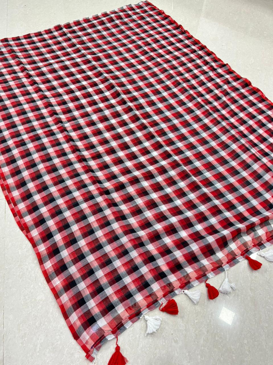 SS8677 Mul Cotton Checked Saree