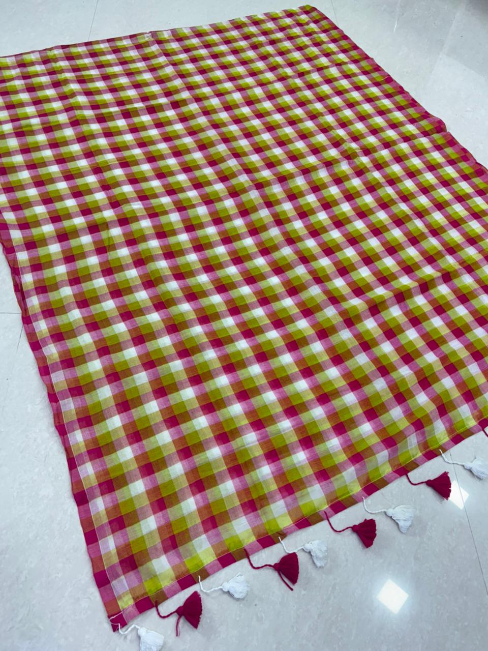 SS8681 Mul Cotton Checked Saree