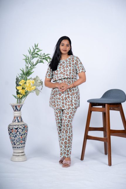 Zipless Feeding Night Suit