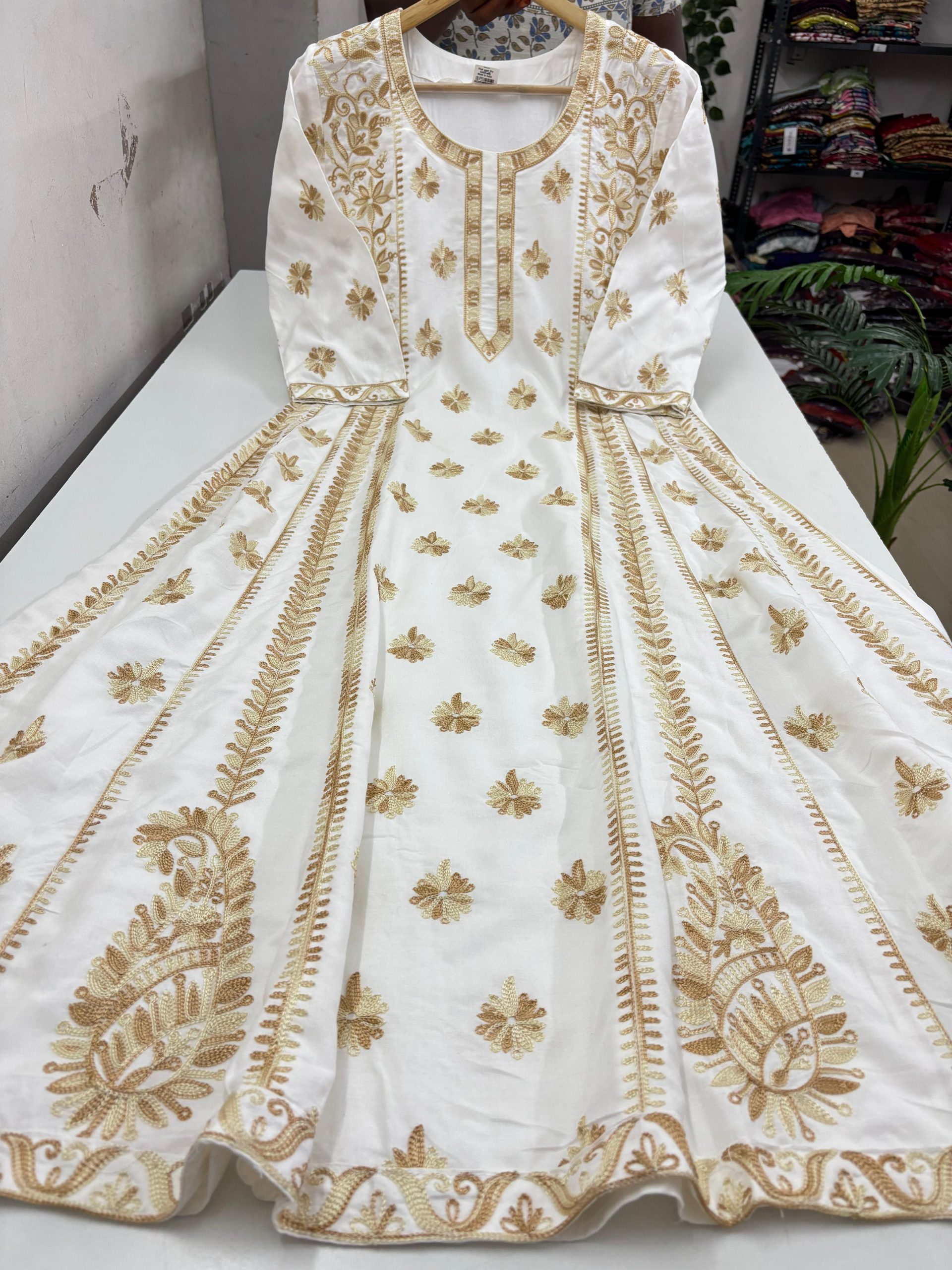 WhatsApp Image 2025-12-02 at 15.10.43_73329e96