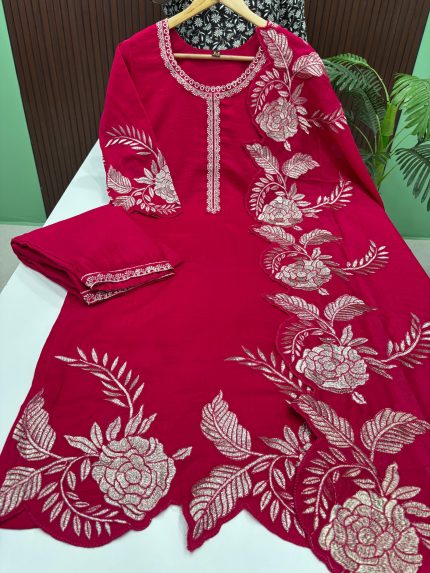 Premium Vichitra Silk Kurti With Pant & Dupatta Set