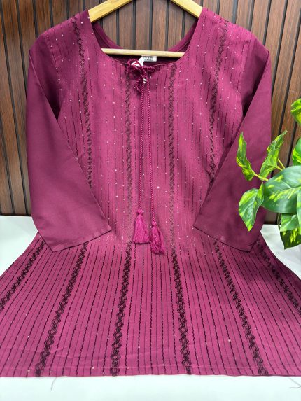 Women’s Ethnic Short Kurti